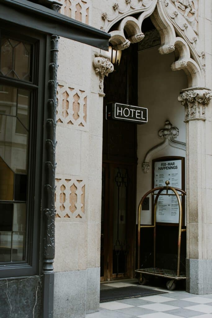 hotel 2 hotel 2